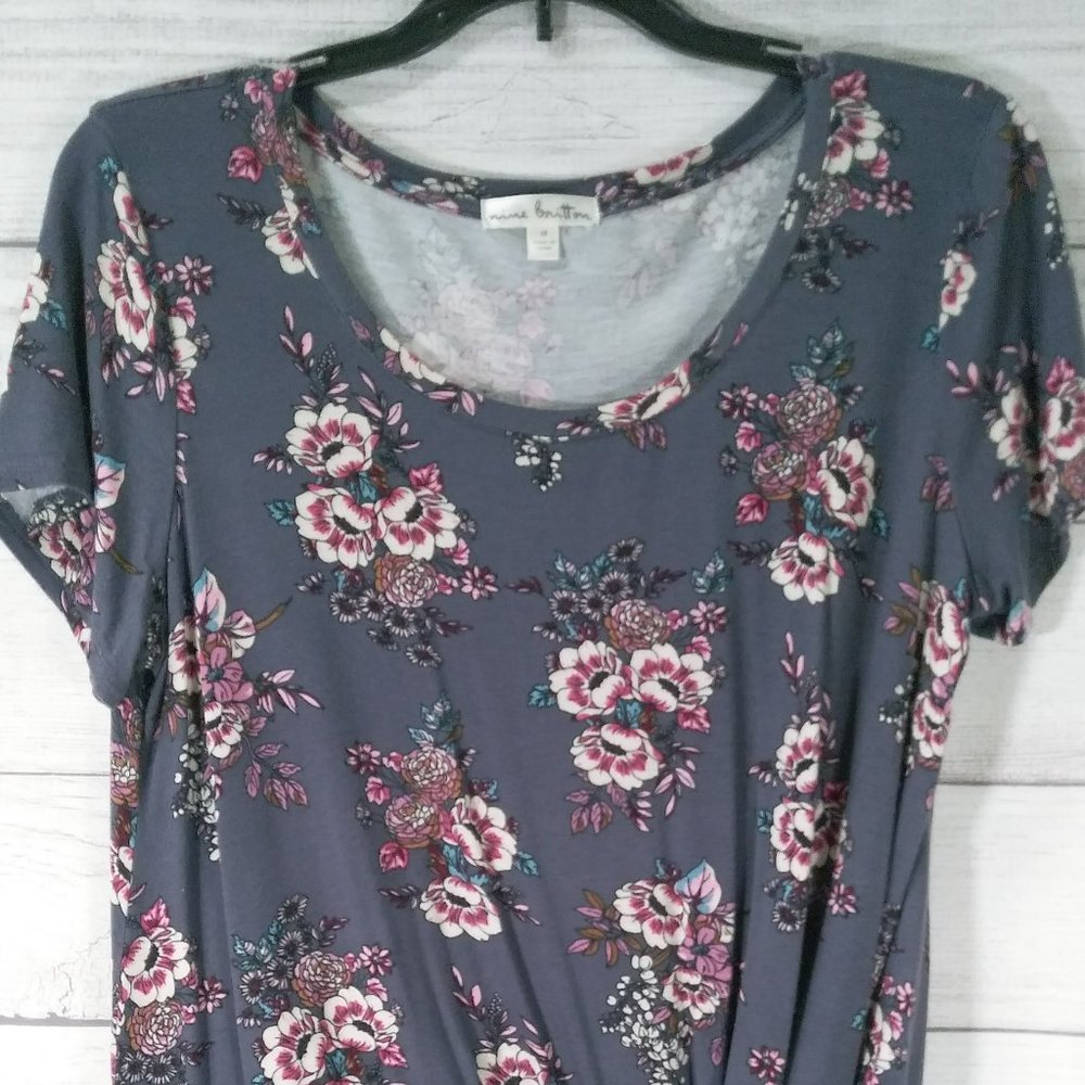 Women's Purple Multicolor Floral Print Shirt SZ Medium nine britton